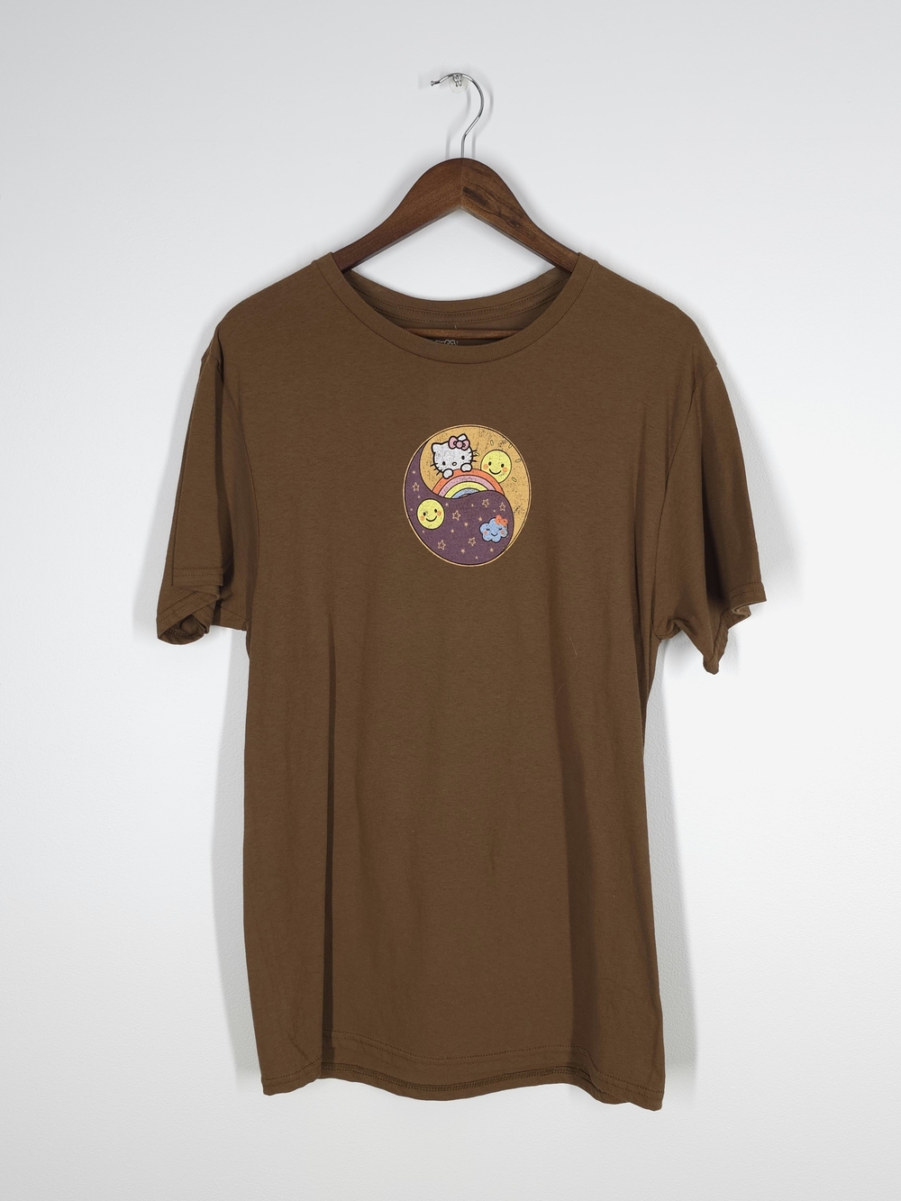 Hello Kitty Sanrio Dream Big Brown Graphic T-Shirt Tee Size M NWOT